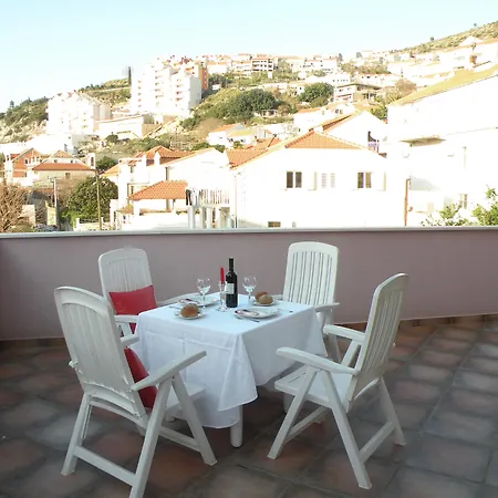 Rosa Daire Dubrovnik