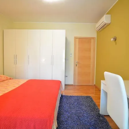 Apartment Rosa